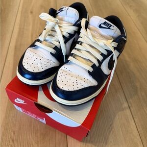 Nike Dunk Low PRM white/coconut milk/Midnight Navy